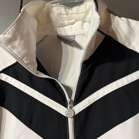 Nike Air Windbreaker Full Zip Jacket White Black Women’s Large - Picture 3 of 14